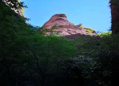 雞冠山-一部手機遊承德